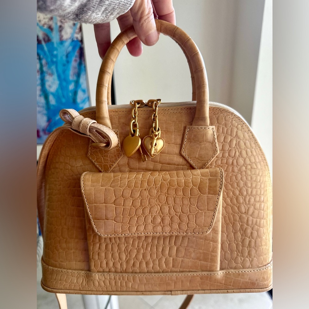 VTG VICENZA 1993 Crocodile Embossed Leather Alma Shaped Bag- w detachable strap - Picture 2 of 16